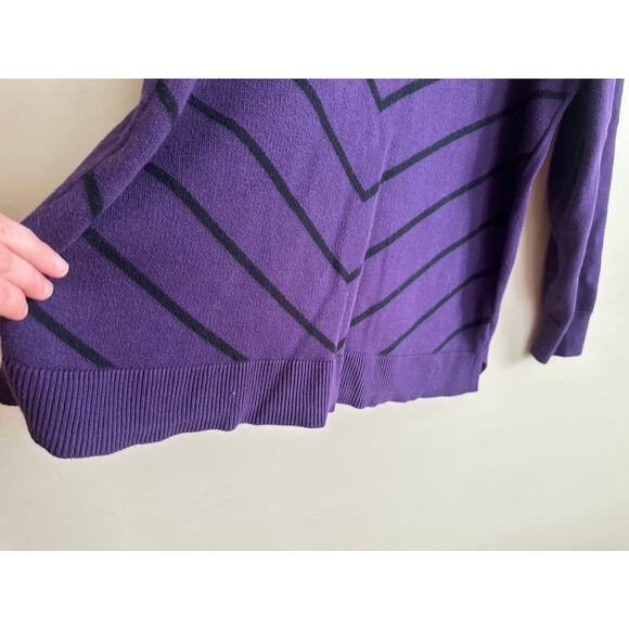 Liz Claiborne Purple V-Neck Chevron Knit Sweater Size 0X - Picture 7 of 10